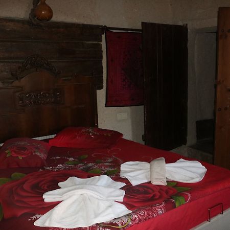 Crazy Horse Pension Ortahisar Exterior foto